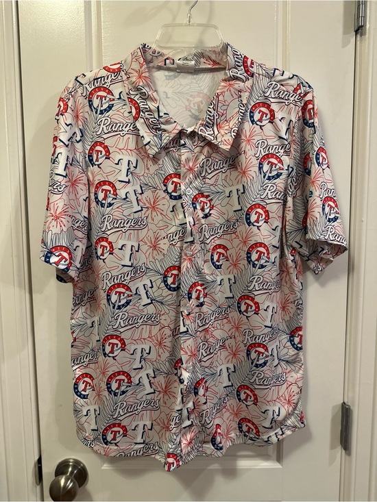 Other - Texas Rangers Hawaiian Button Down Shirt - M